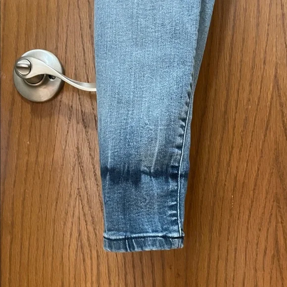 LANE BRYANT UGC Women’s Size 16 Blue Mid-Rise Skinny Jeans signature fit - Picture 7 of 10